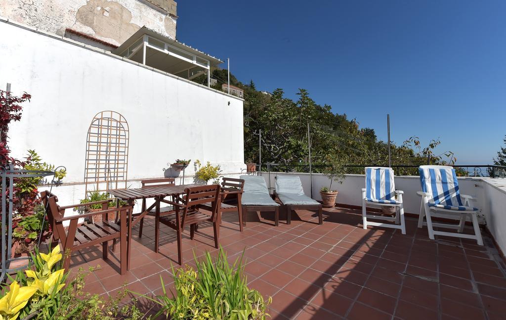 Bed and Breakfast Casa Barbara Амальфі Номер фото